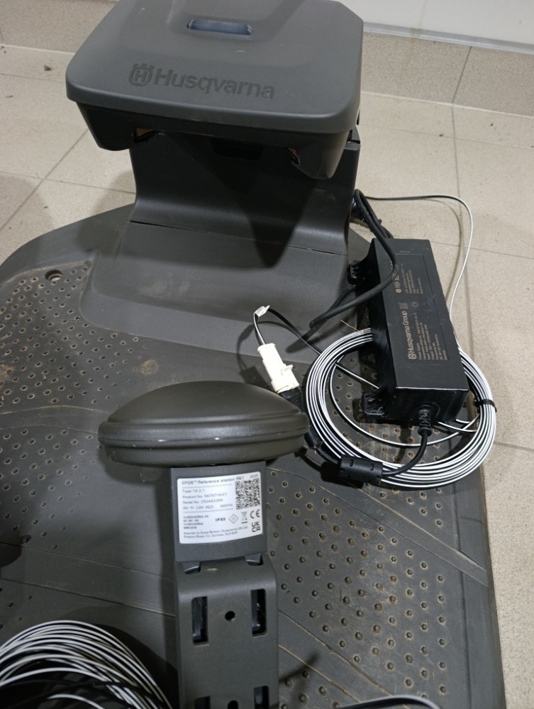 Robotická sekačká Husqvarna Automover 405XE NERA, v záruce - 6