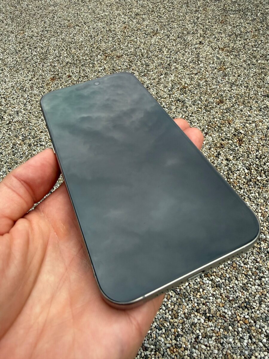 IPhone 15 pro max - baterie 100% - 6