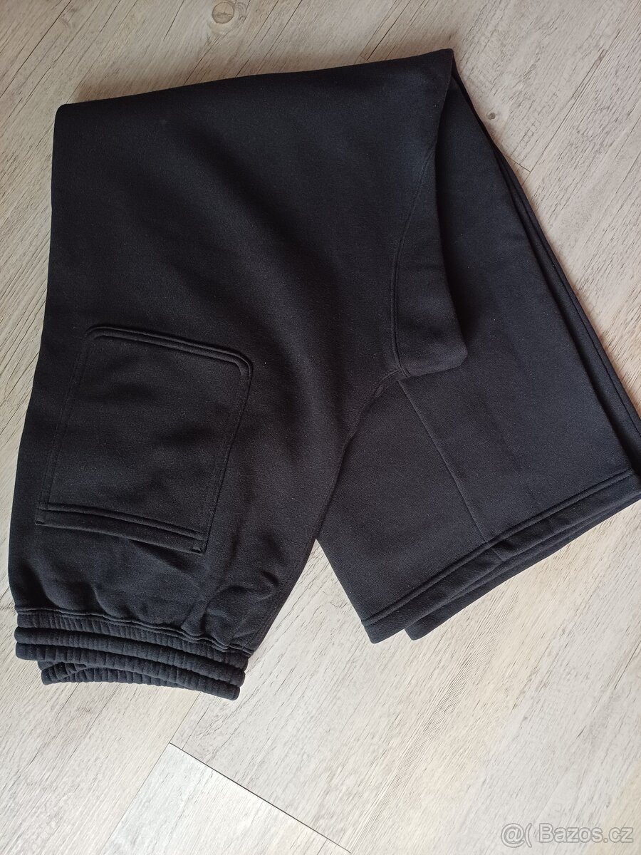 Adidas nové široké tepláky vel. M - 6
