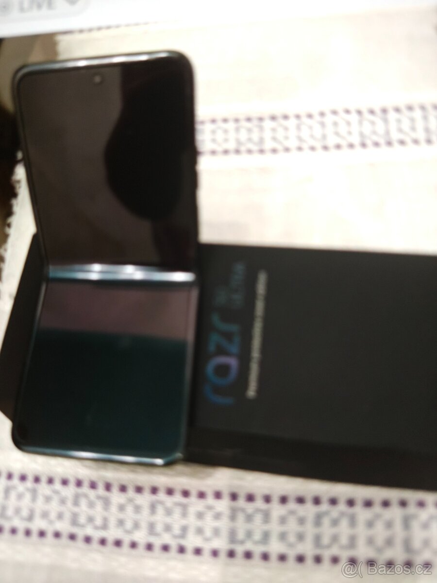 Motorola RAZR 50 ultra - 6