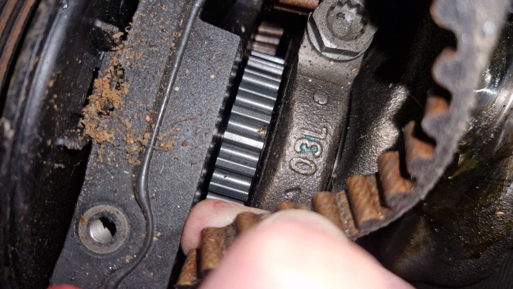 vw skoda kliková hřídel 1,6 TDi 1,9TDi 2,0TDi , 5V T5 2,5TDi - 6