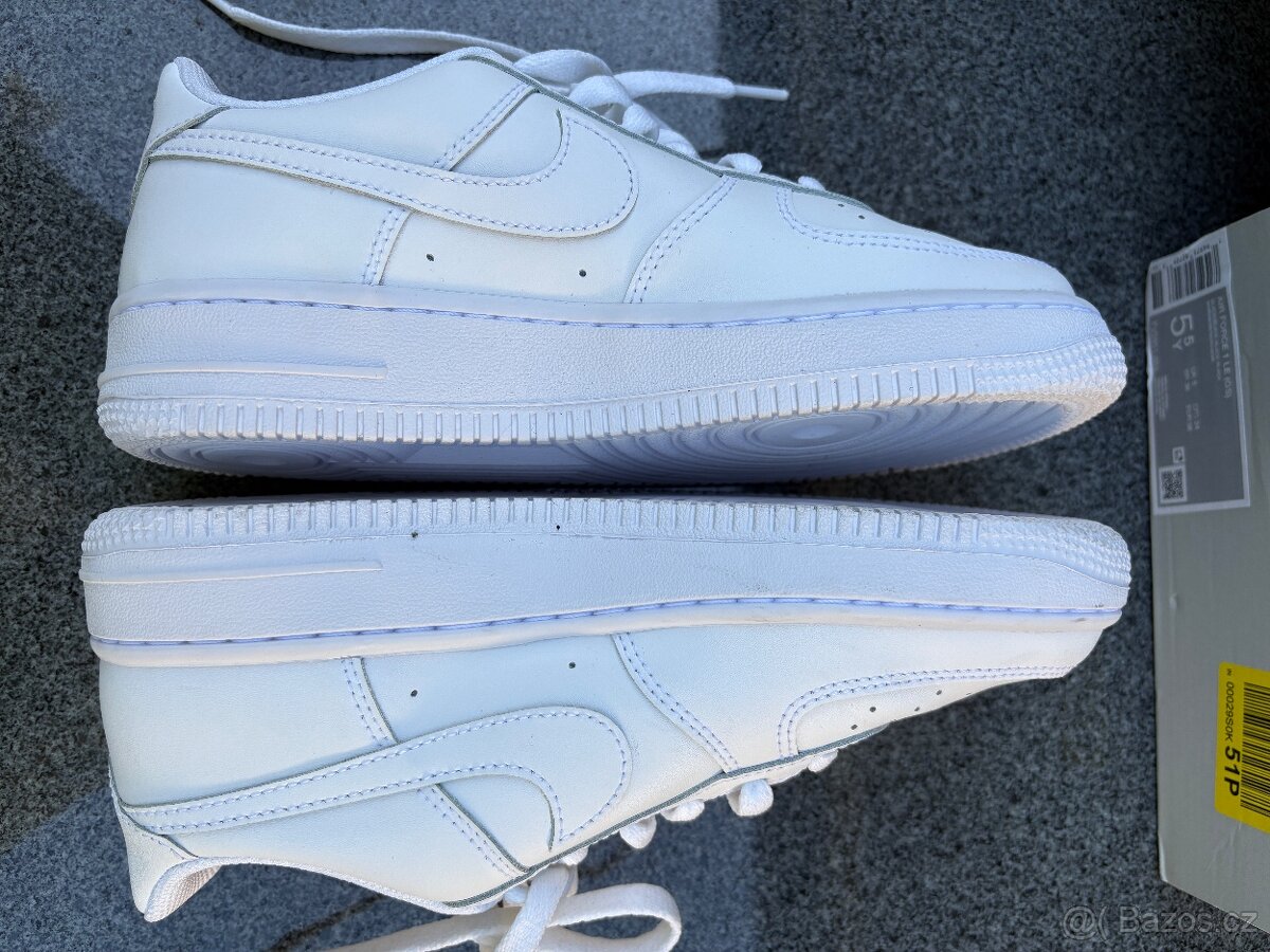 Nike Air Force 1, bílé, velikost 38 - 6