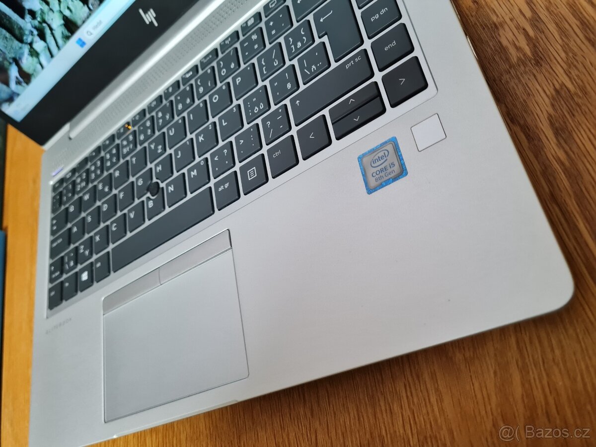 HP 840 G6 s brašnou a dokovací stanicí 512GB/16GB - 6