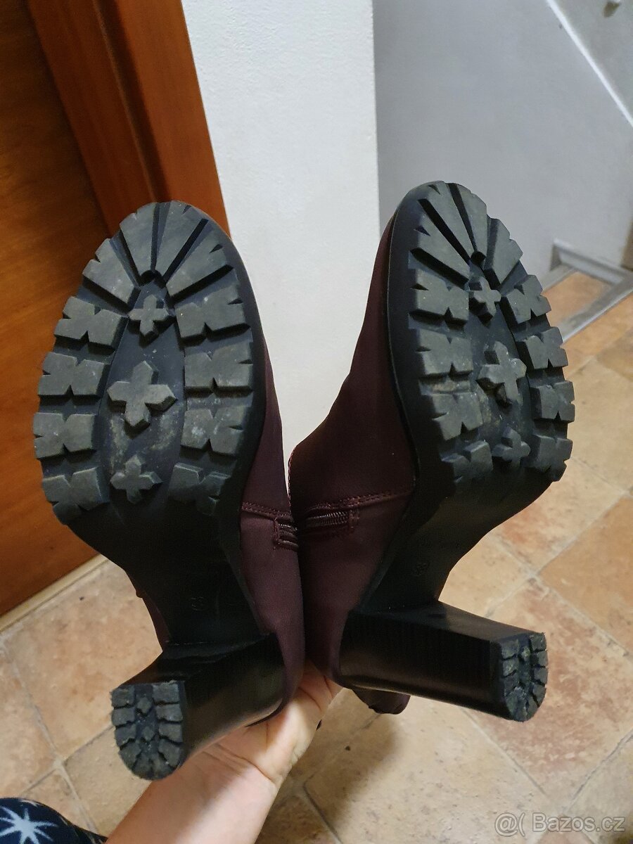 Jako nove vinove vysoke kozacky z CCC vel.38 - 6