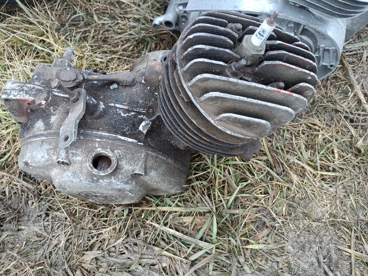 Bosch světlo , ČZ 125 A - 6