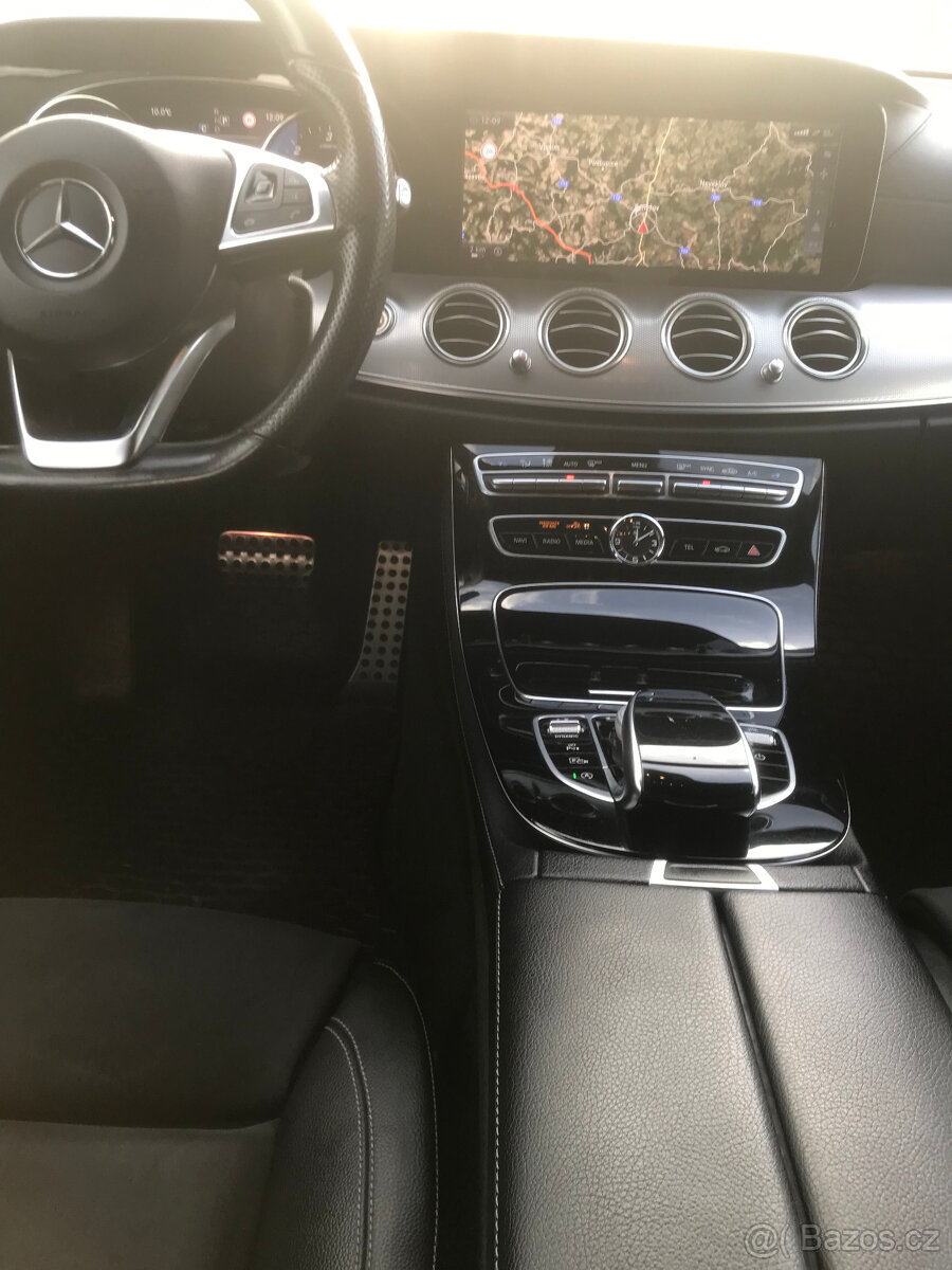 Mercedes-Benz E 220 d AMG W213 - 6
