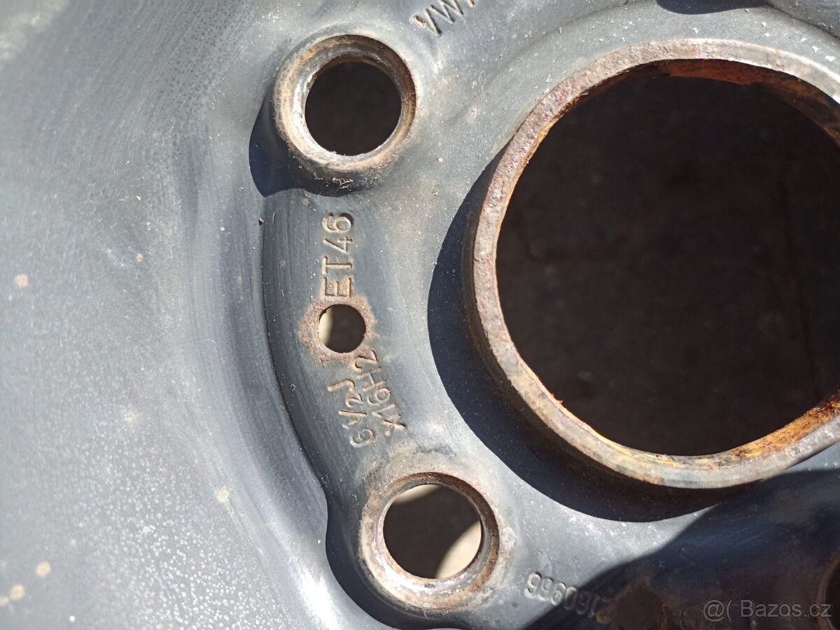 Zimní 205/60R16 - 6