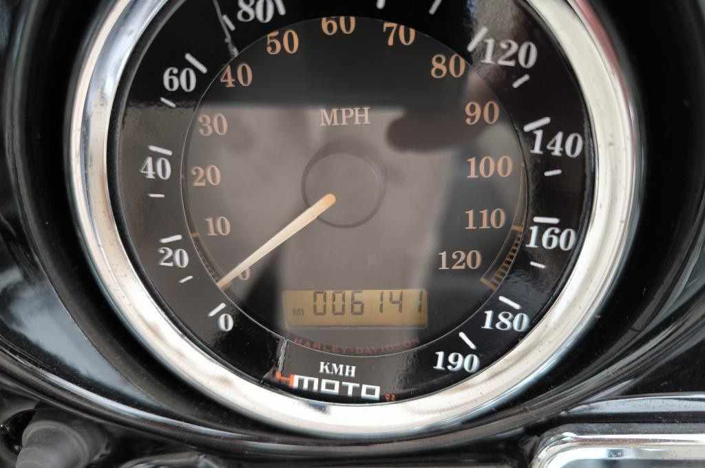 HARLEY DAVIDSON ELECTRA GLADE - 6