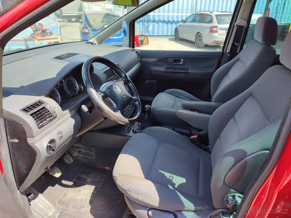 VW Sharan č. 1187 - 6