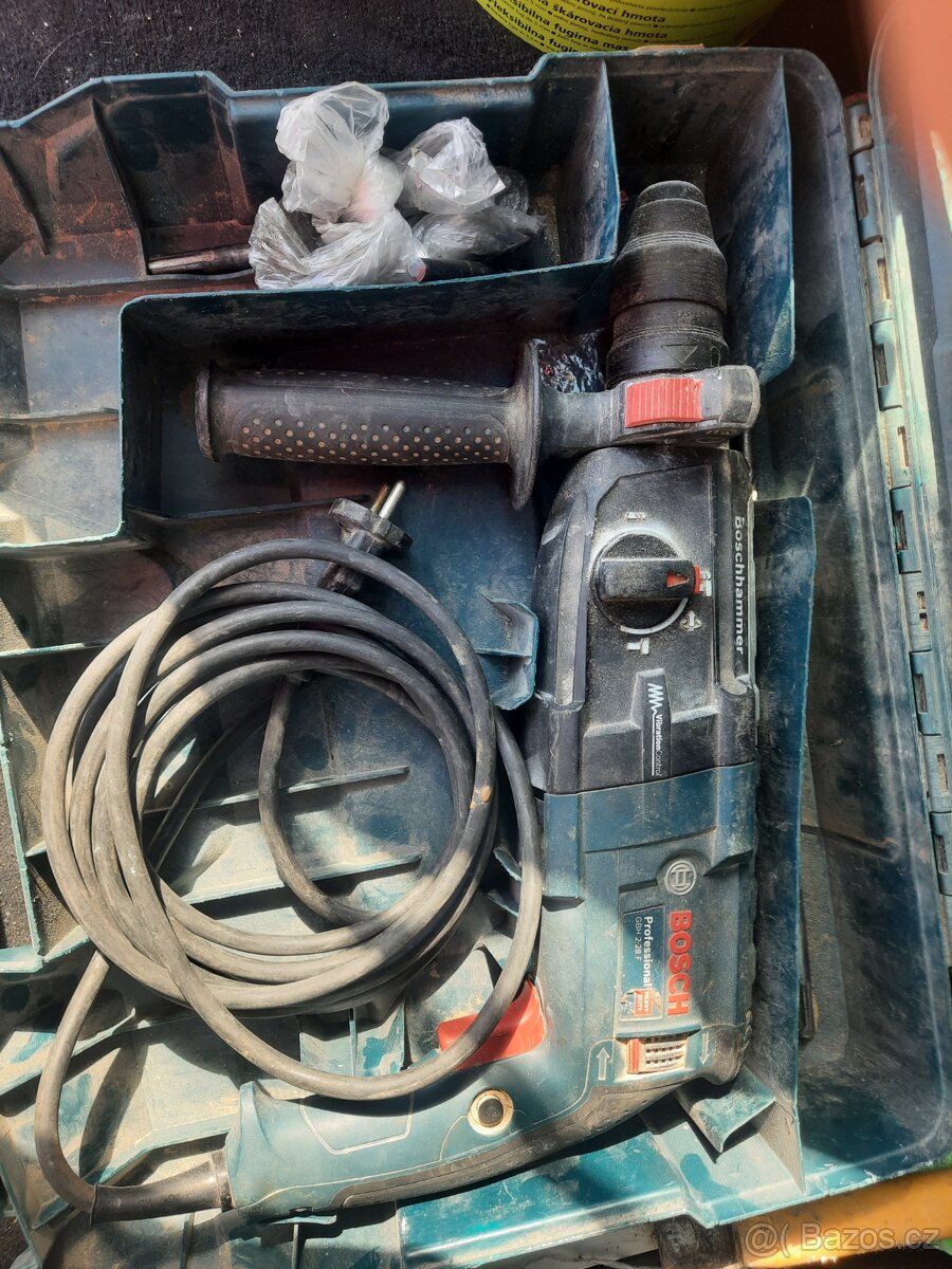 Vrtačka Bosch a ocasovka - 6