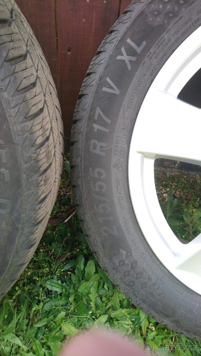 Pneu Volkswagen B8 - 6