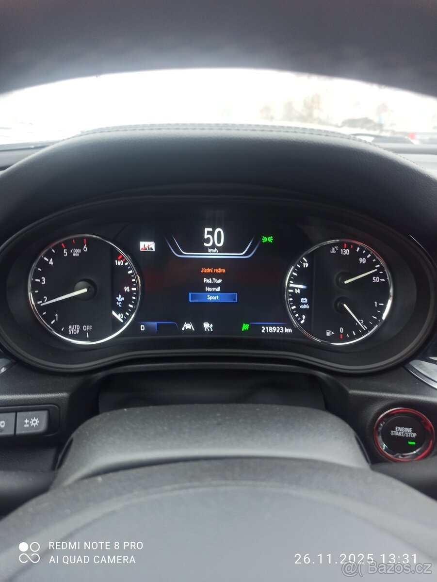 Opel Insignia GRAND SPORT 2021 rok 2.0 128kw - 6