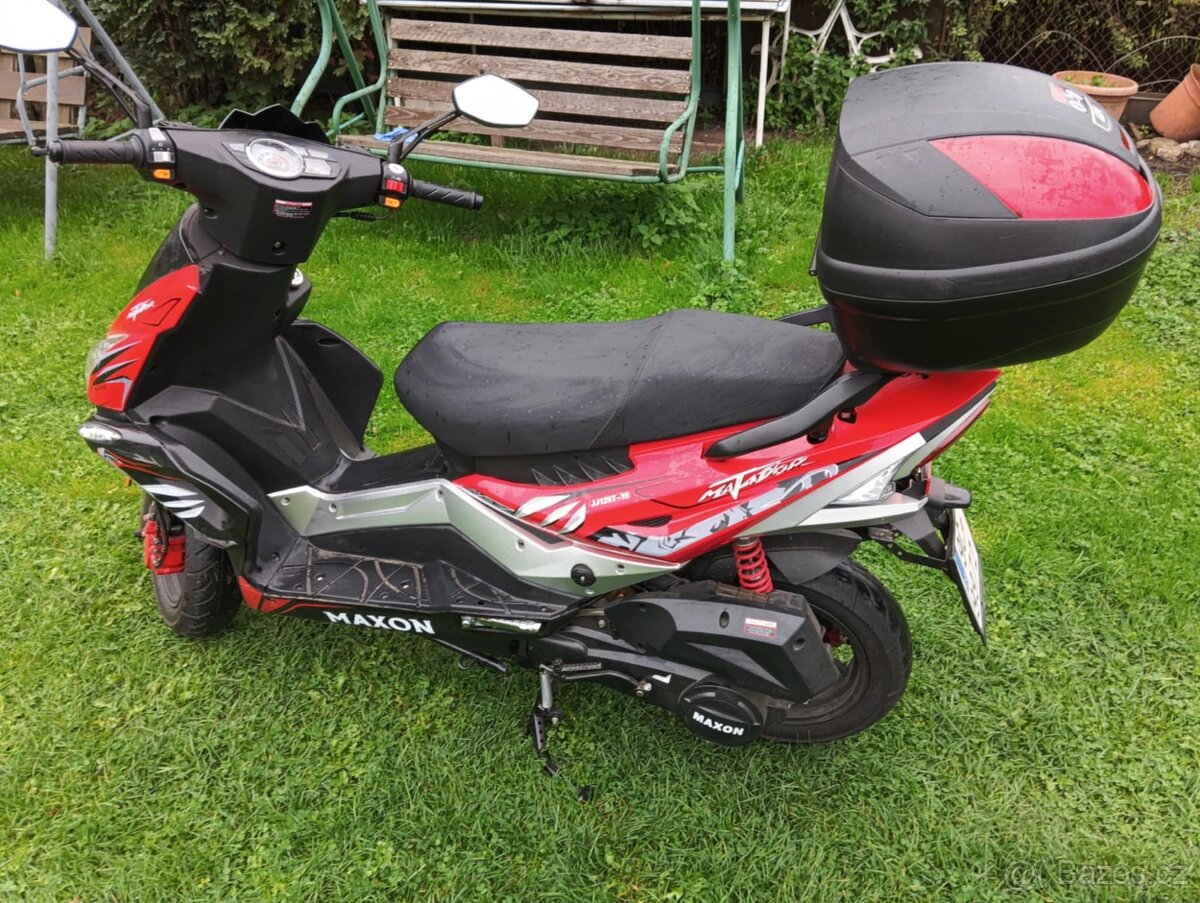 Skútr Maxon Matador - 6