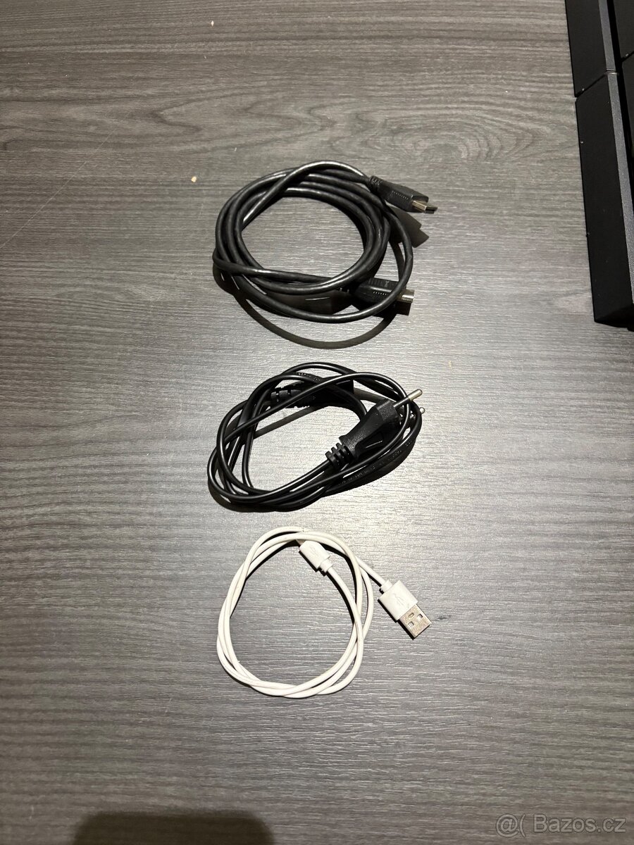 Sony PlayStation 4 – 500 GB + 2 OVLADAČE - 6