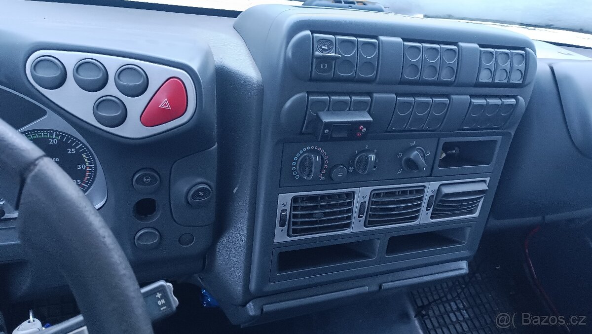 Iveco Eurocargo ML75E15 valník+shrnovačka L+P + čelo 2006 - 6