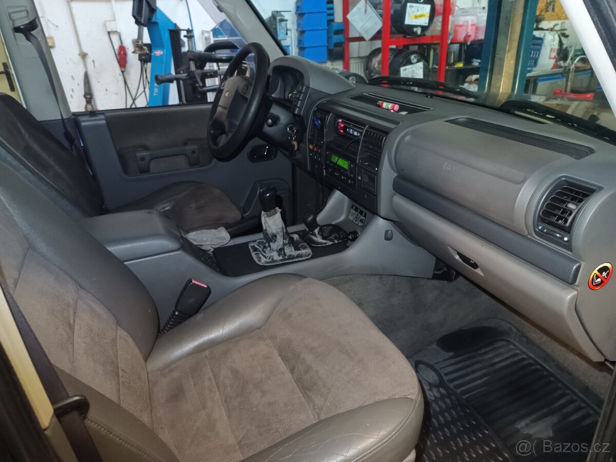 Land Rover Discovery 2 - 6