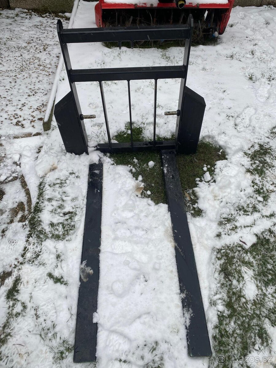 Malotraktor Mitsubishi mt 185 přední nakladač - 6