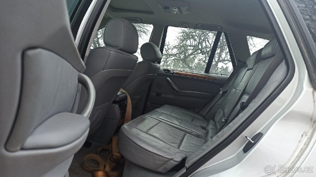 Bmw x5 3.0i facelift - 6