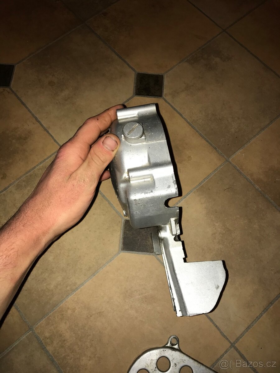 Víko zapalování Yamaha DT 125 RE/X - 6