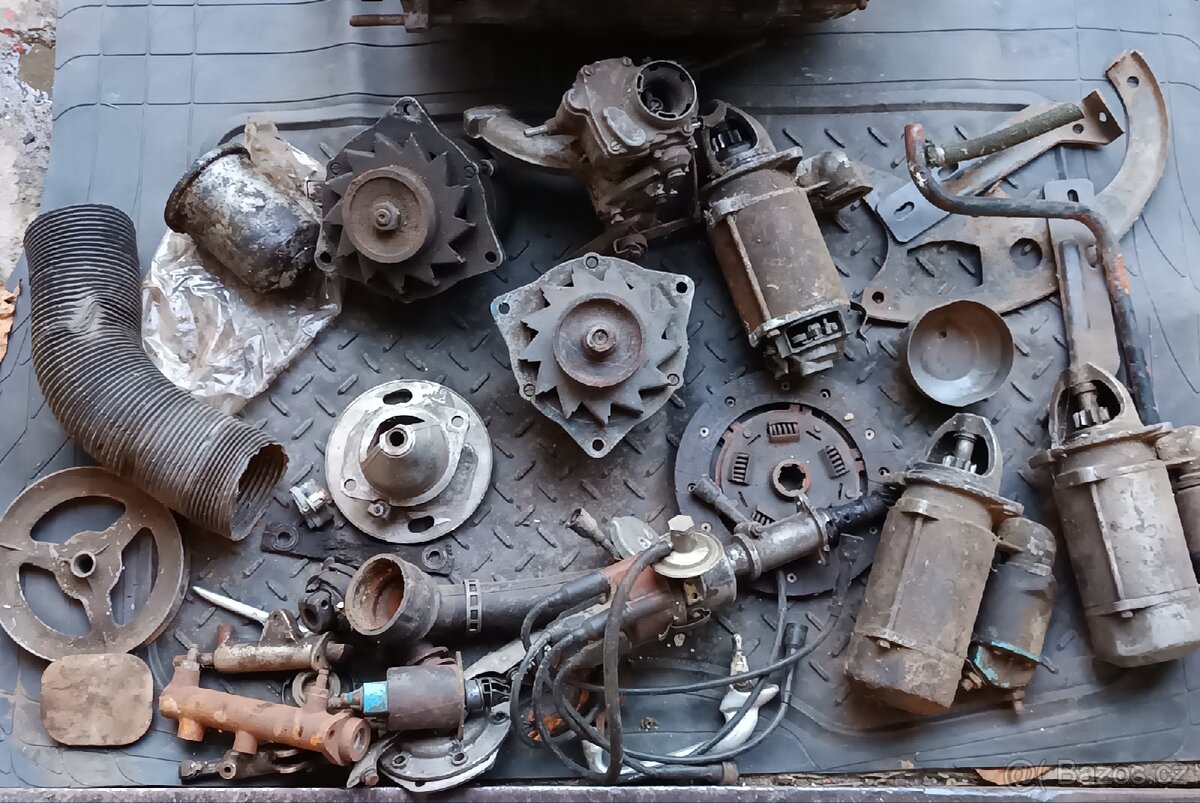 Motor Škoda 100 s hliníkovou vanou + díly - 6