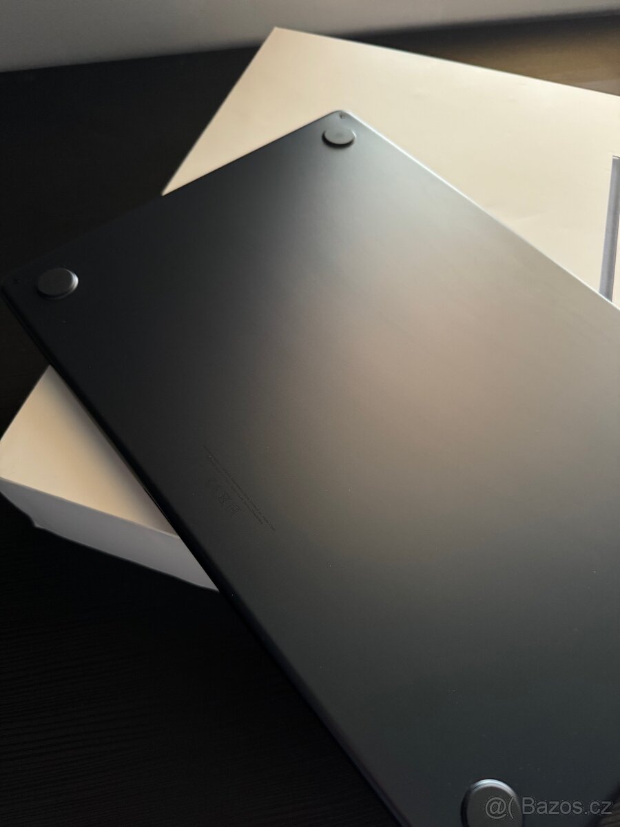 MacBook Air 15 M4 2025 temně inkoustový - 6