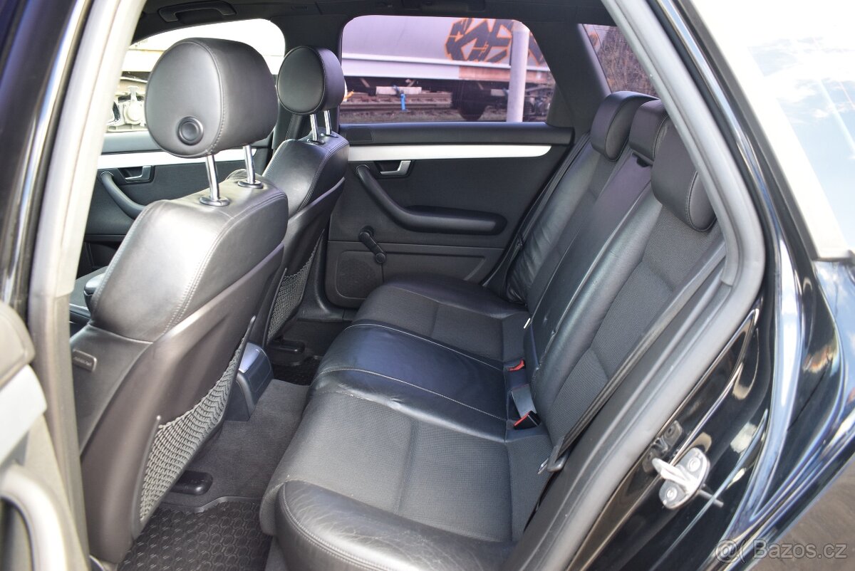 Audi A4 2,0 TDi S-LINE,PO SERVISU - 6