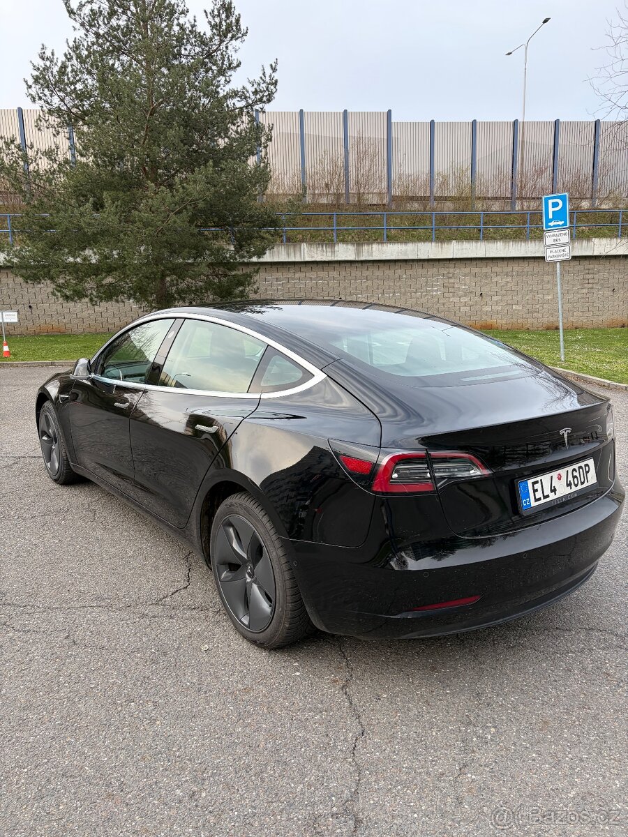 Tesla model 3 sr+ - 6
