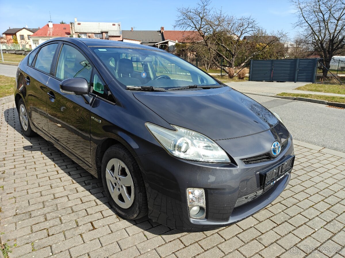 Toyota Prius 1.8 - 6