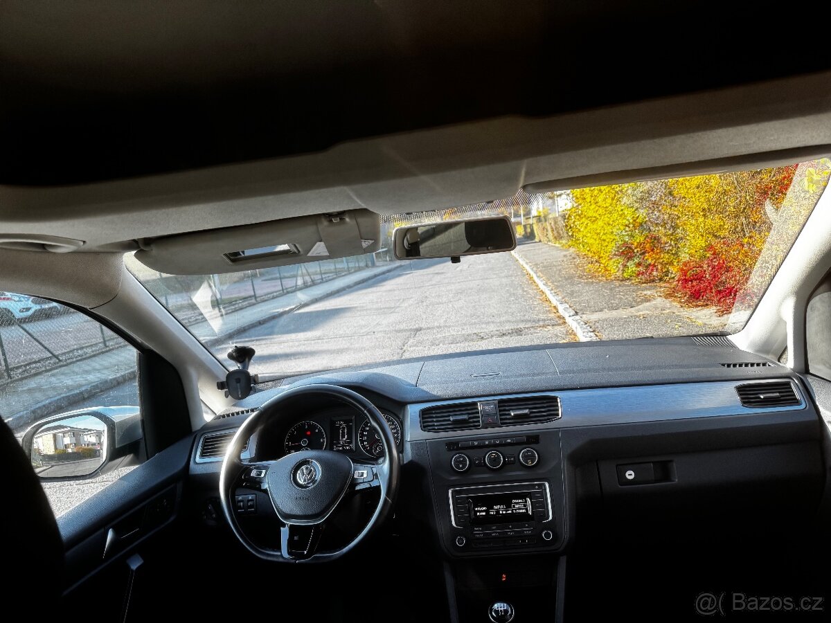 Vw Caddy , 2.0 TDi 75 kw , DPH - 6