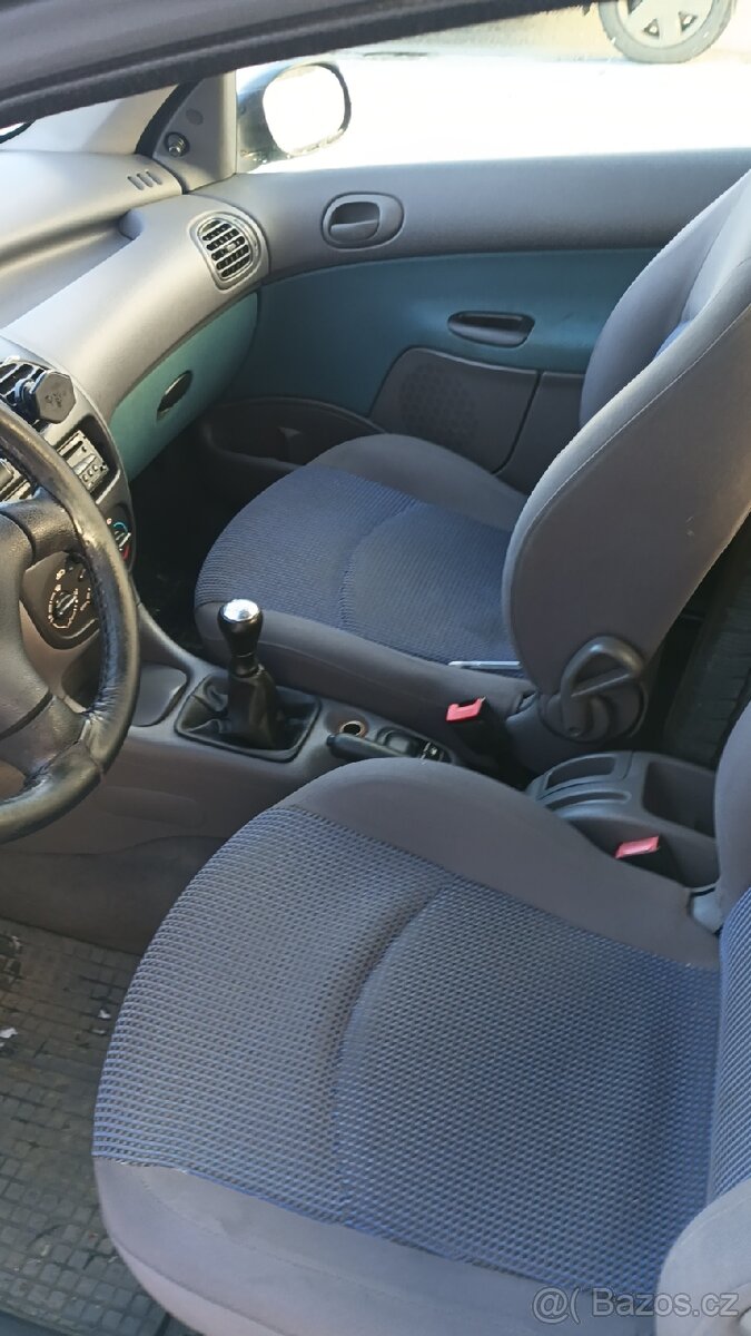 Peugeot - 6