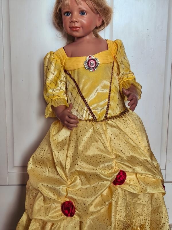 Disney store, princezna Bella - 6