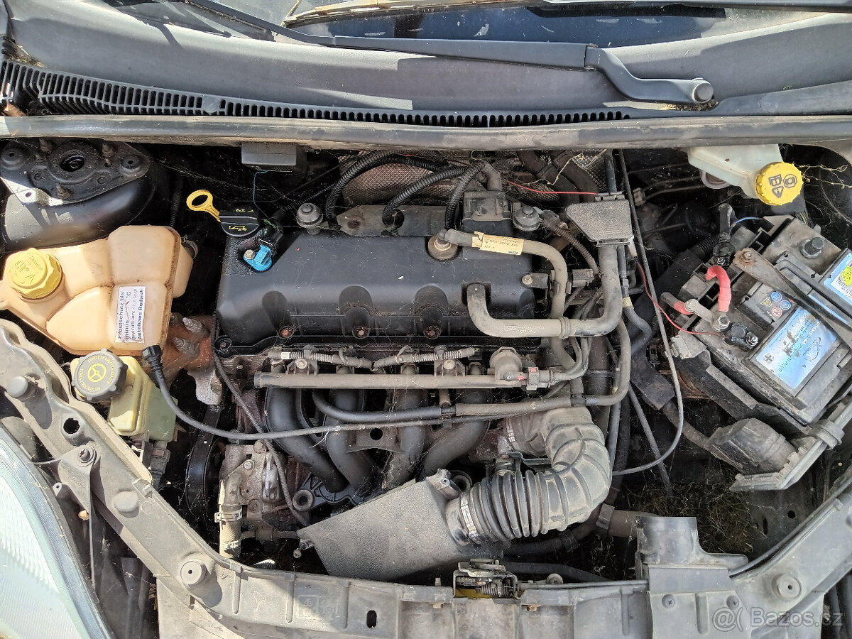 Náhradní díly Ford Fiesta 1.3 2003 - 6