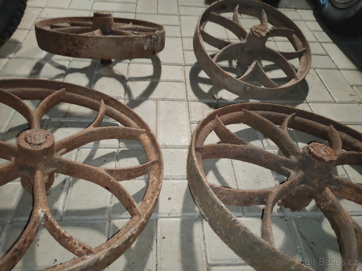 Vyměním kola z brnkací Slavie za výfuk Slavia Diesel 4-5 Hp - 6