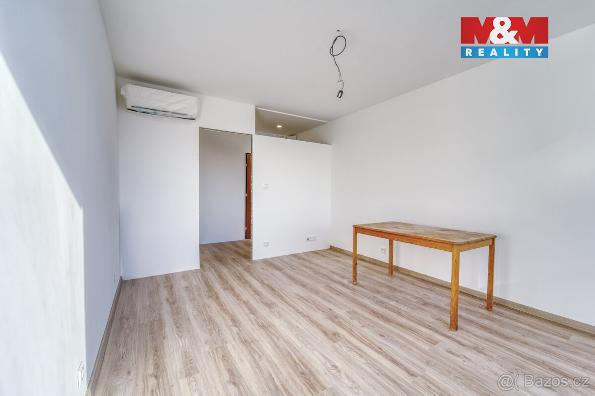 Pronájem bytu 3+kk, 65 m², Praha, ul. U Sluncové - 6