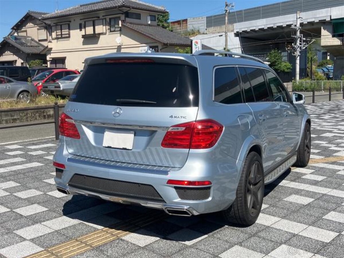 Mercedes Benz GL500 - 6