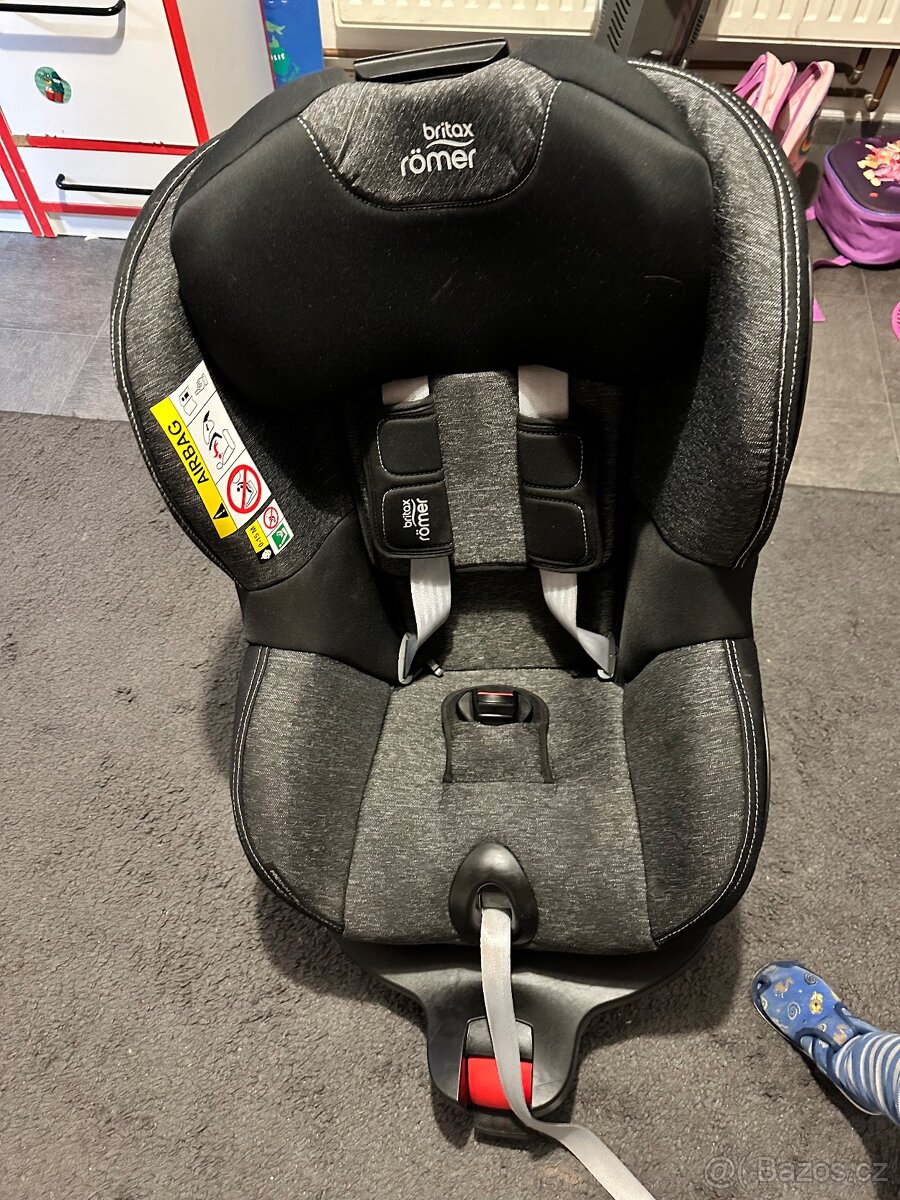 Autosedačka Romer dualfix otočná - 6