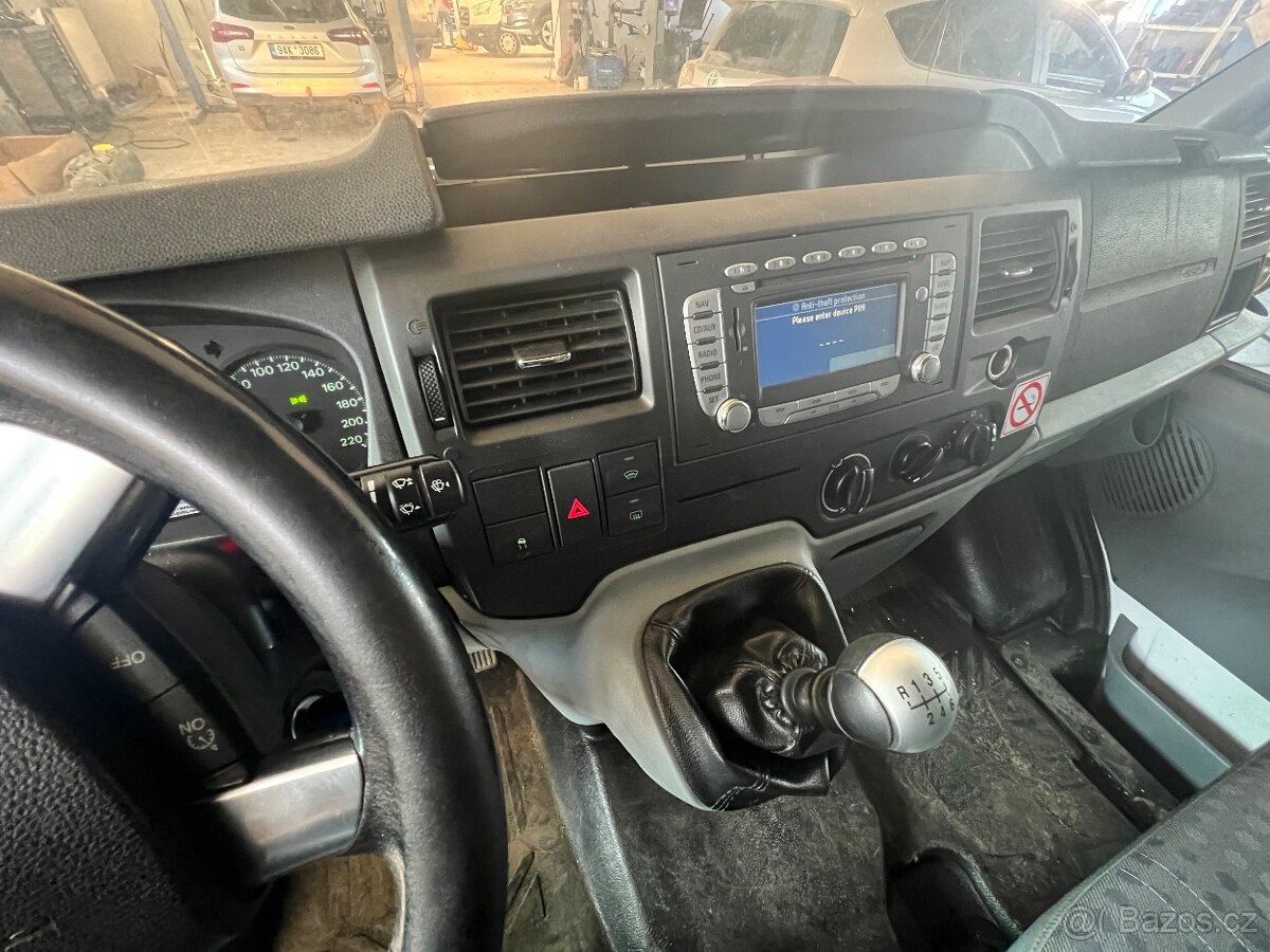 Ford Transit - 6