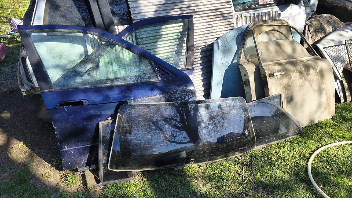 Dveře, zasklení e36 Touring - 6