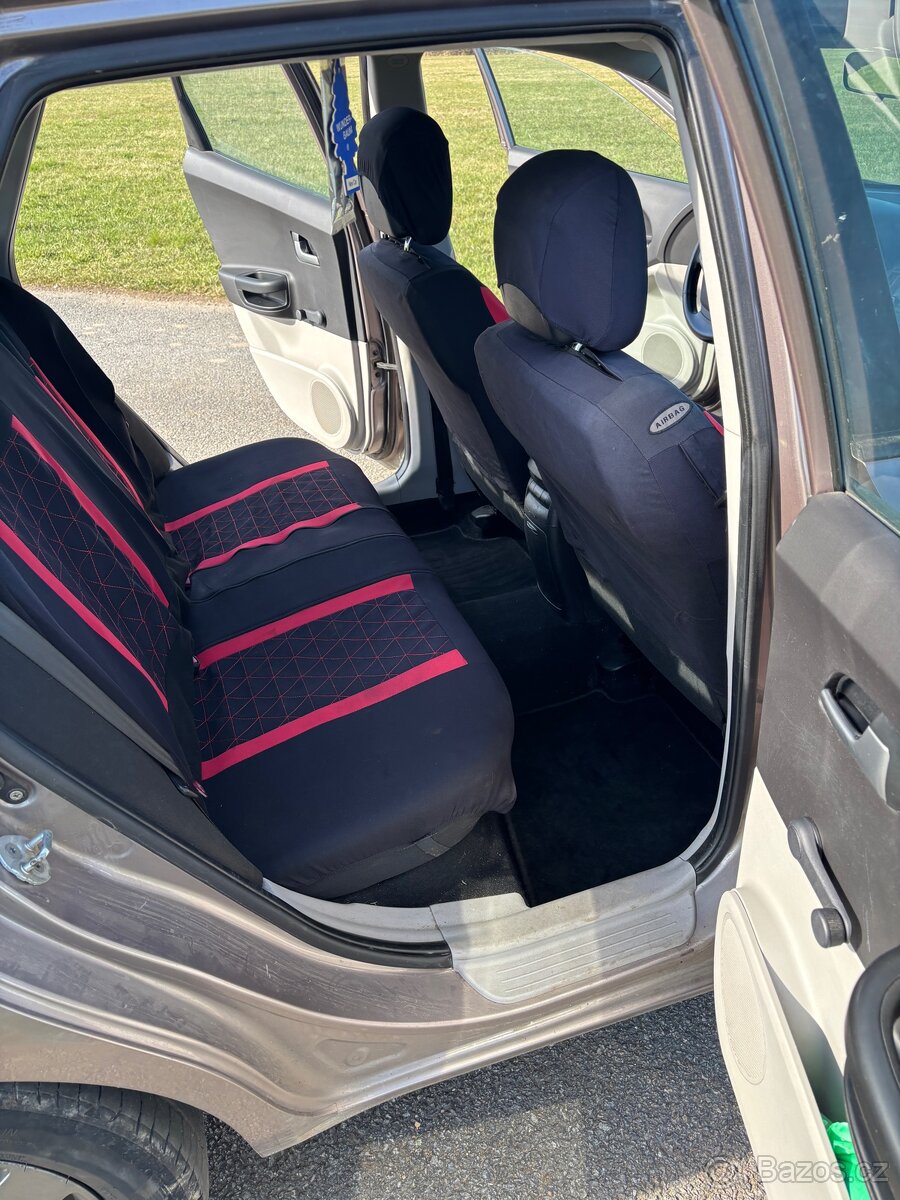 Kia CEE ´D 1,4 CVVT 80 kw - 6