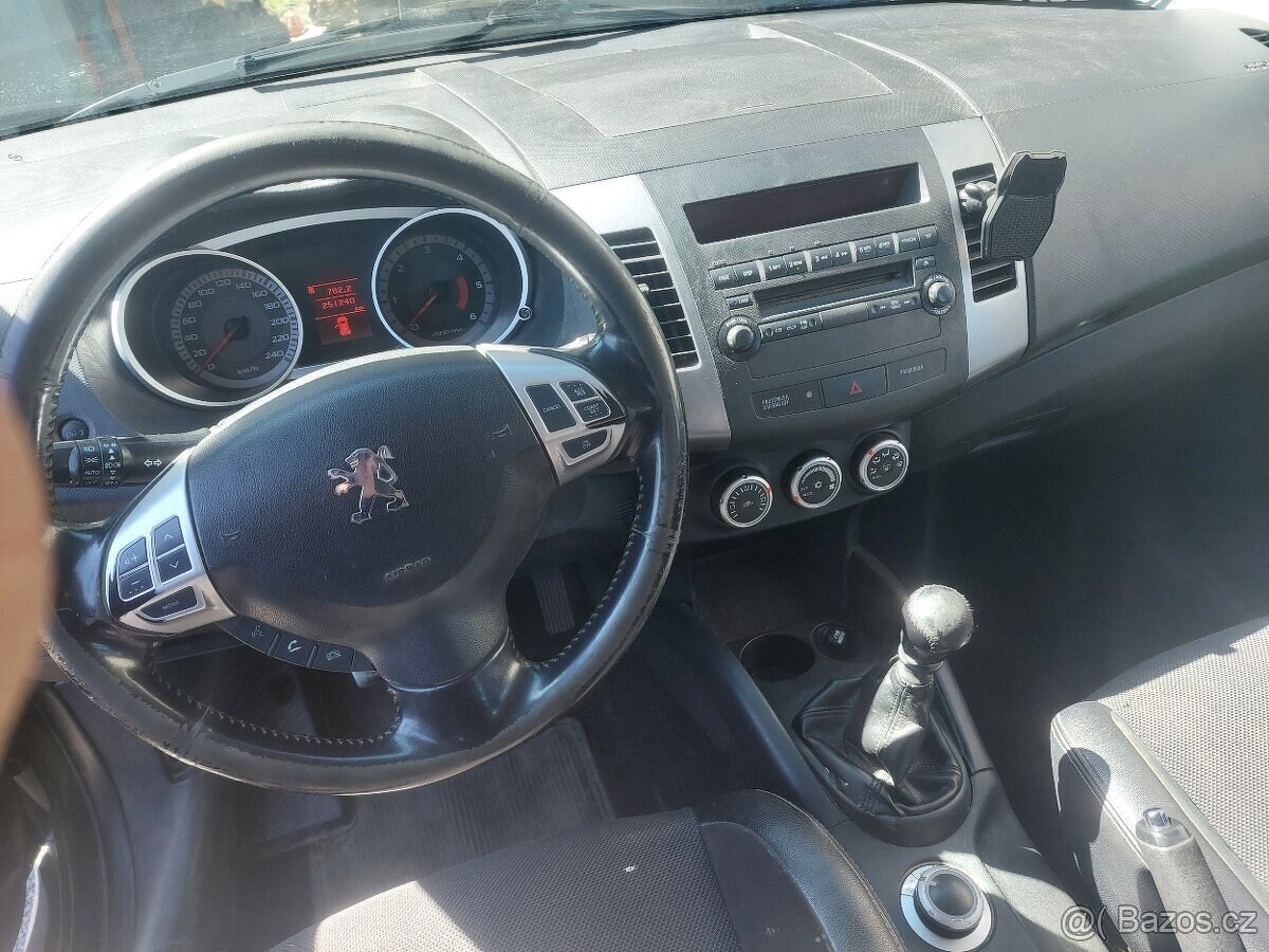 Výměna Peugeot 4007 - 6