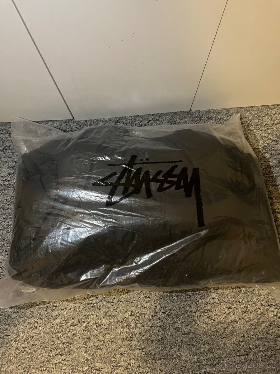 Zimní péřová bunda Stüssy - 6