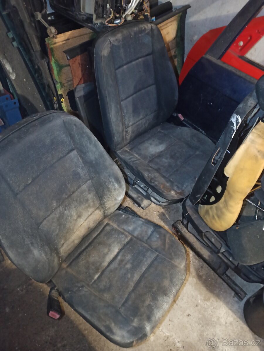 BMW E36, E39 sedačky 5ks - 6