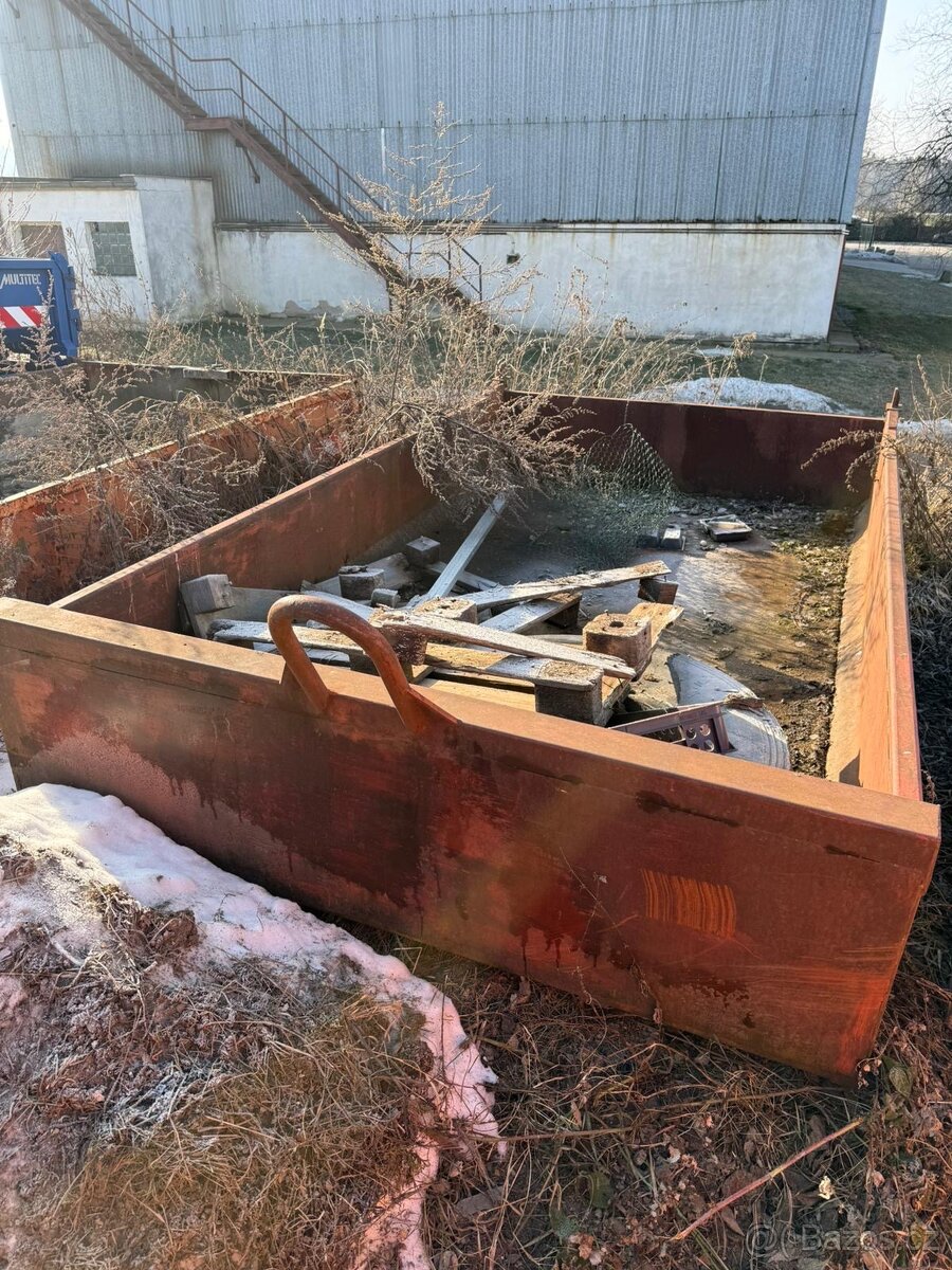 Hakovy kontejner - 6