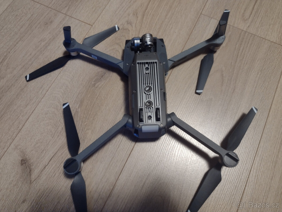 dron DJI Mavic Pro - 6