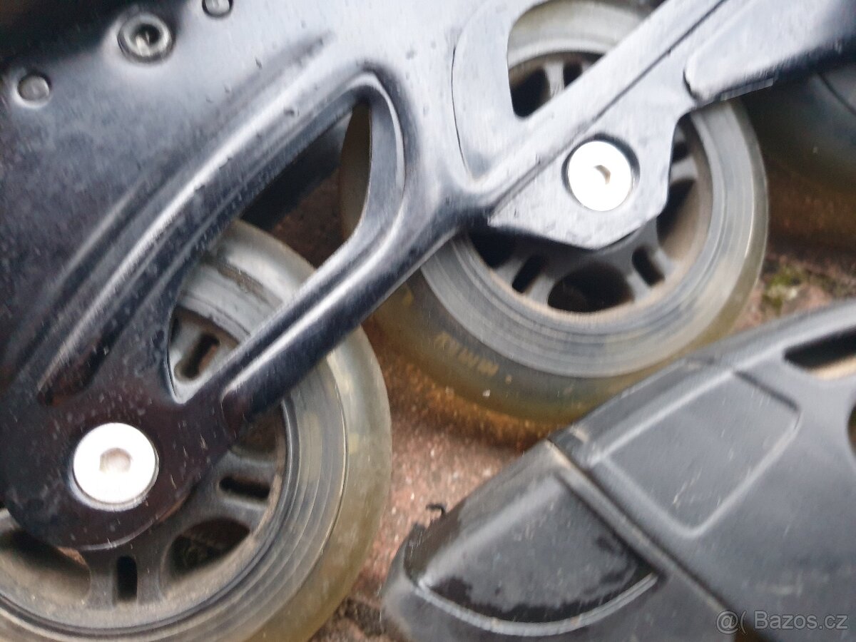 Kolečkové brusle - 6