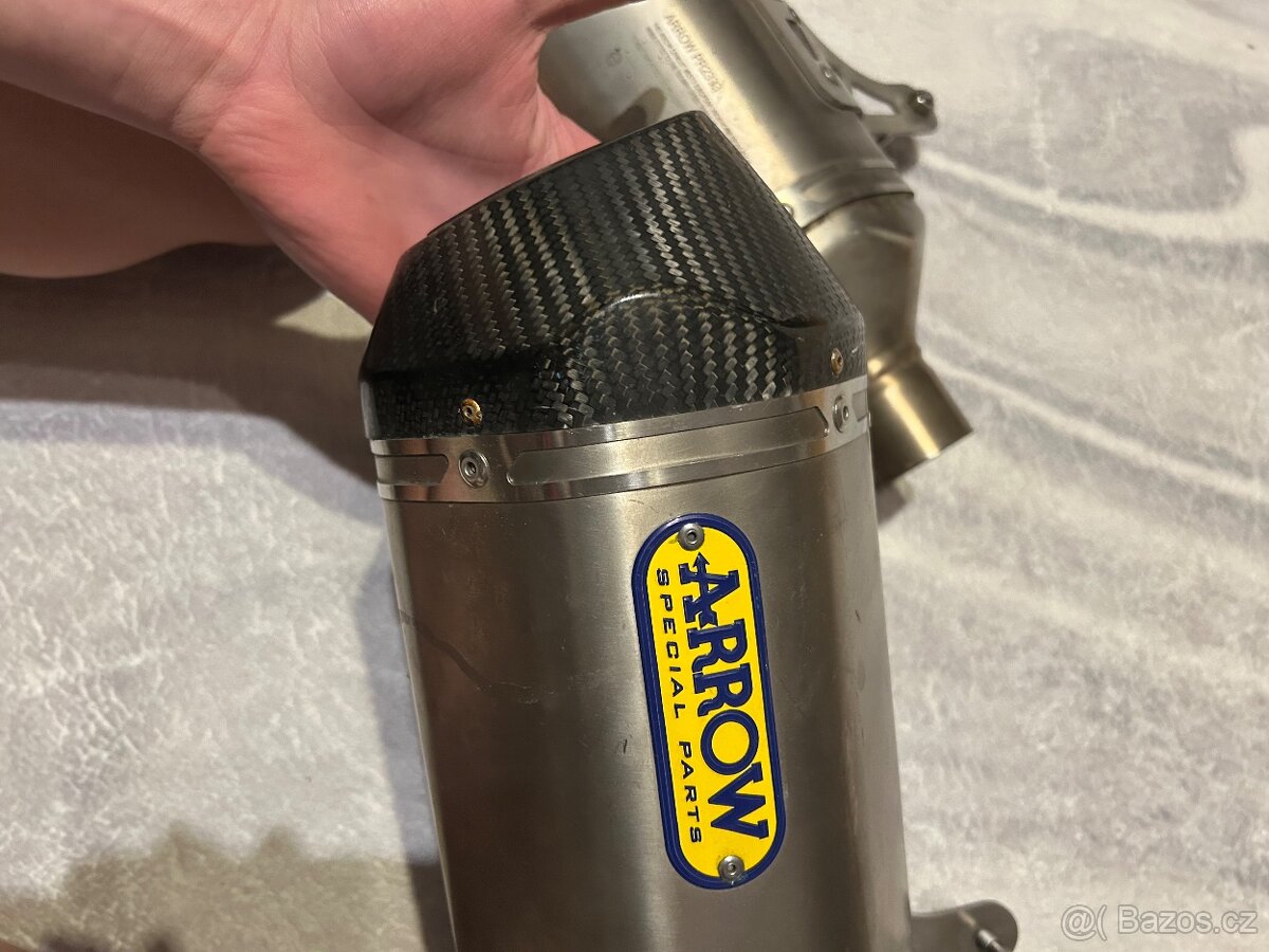 Arrow výfuky z Triumph 1050 triple speed - 6