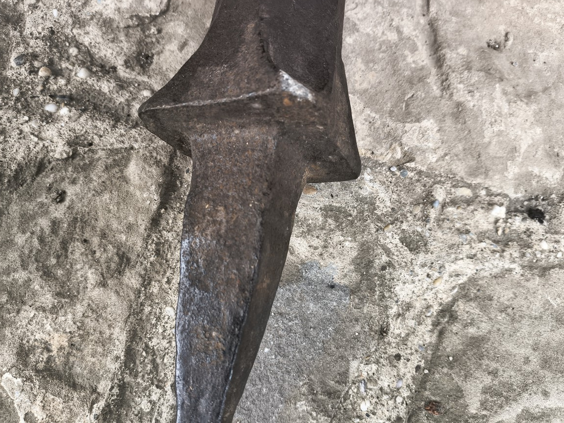 Kovadlina kovárske klešte ,náradi, ,sekera,nebozez - 6