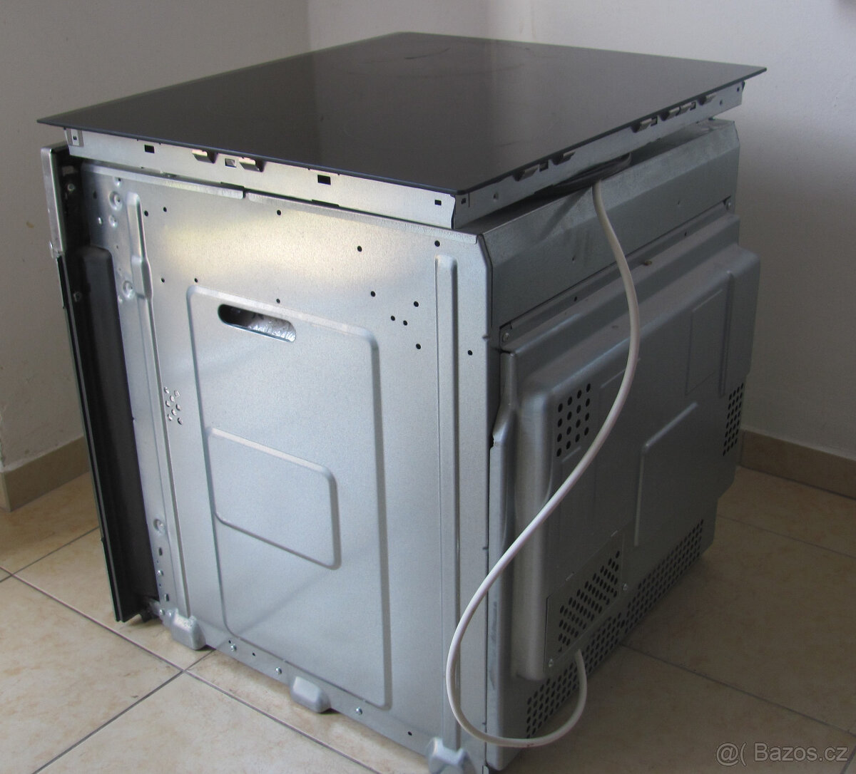 VESTAVNÁ TROUBA + DESKA + DIGESTOŘ - ELECTROLUX - 6