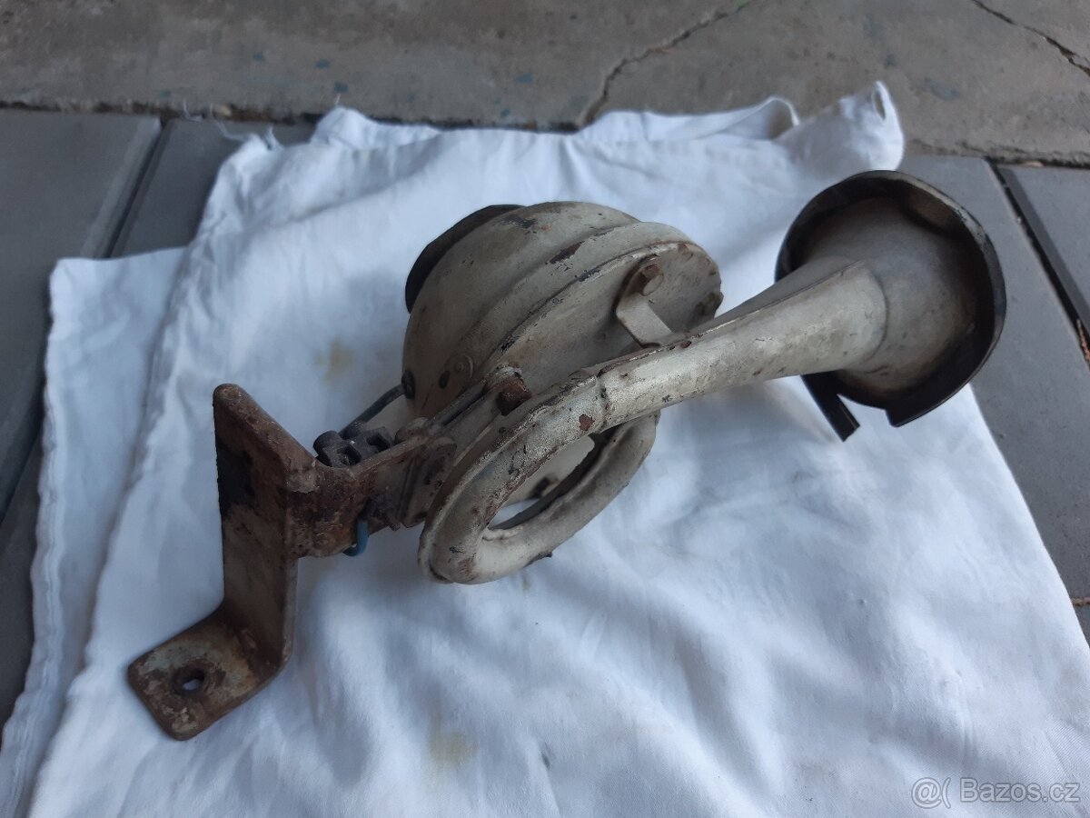Klakson, houkačka Škoda 1202 - 6
