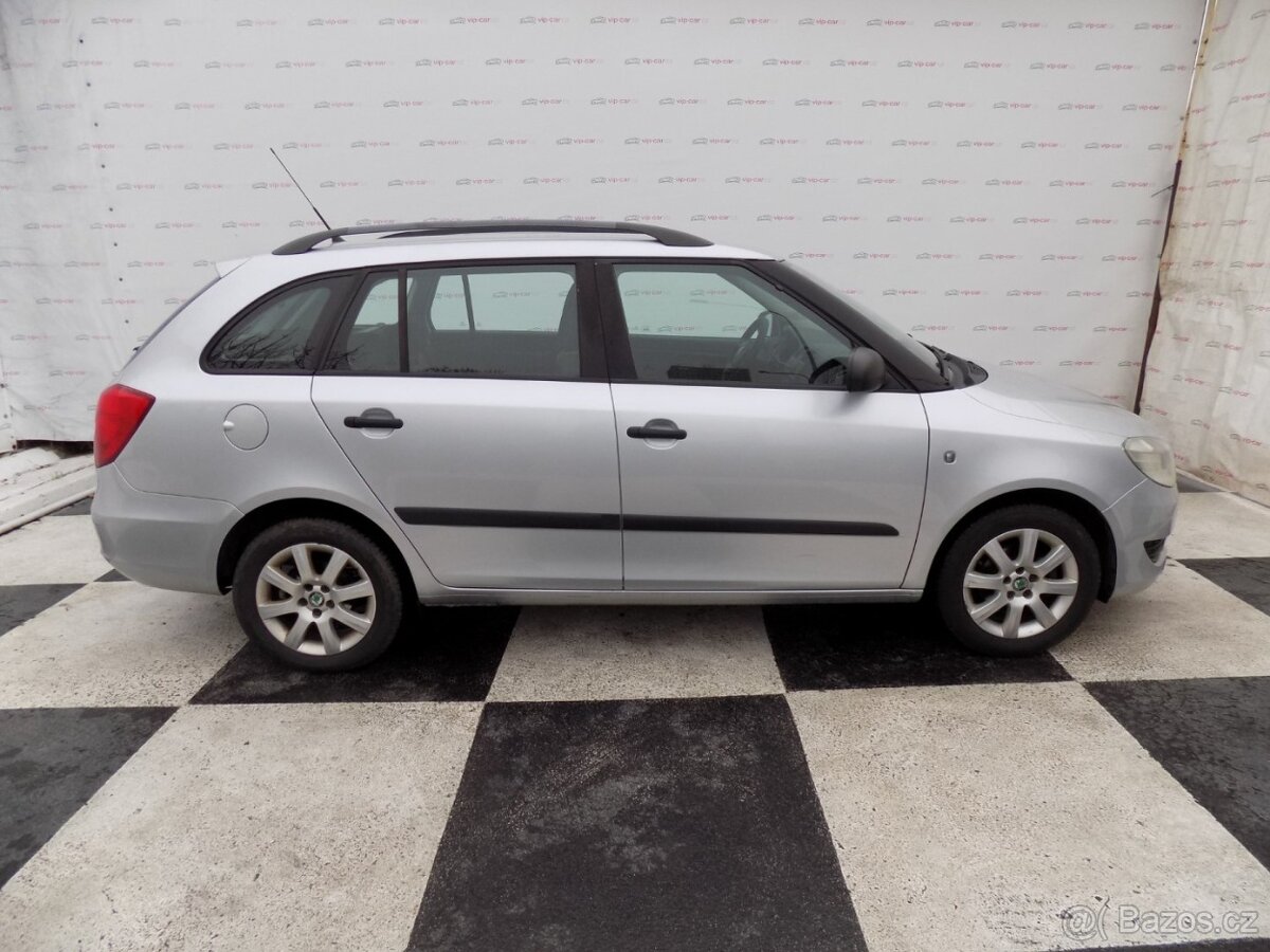 Škoda Fabia 1.2TSi/Klimatizace/ - 6